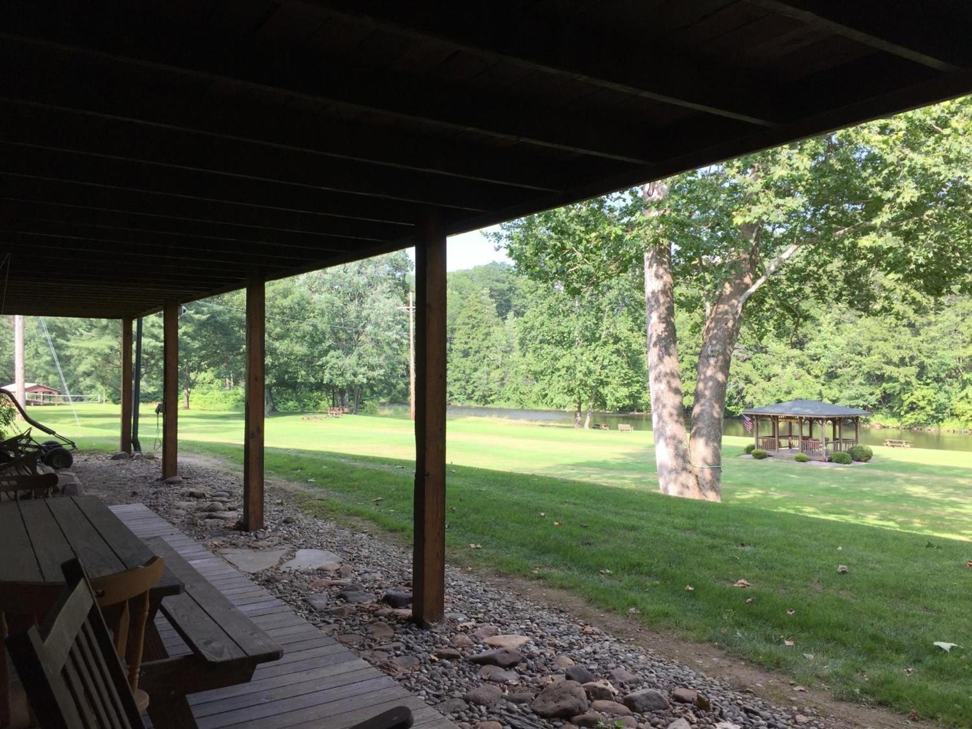 Rough Cut Lodge Gaines Room photo