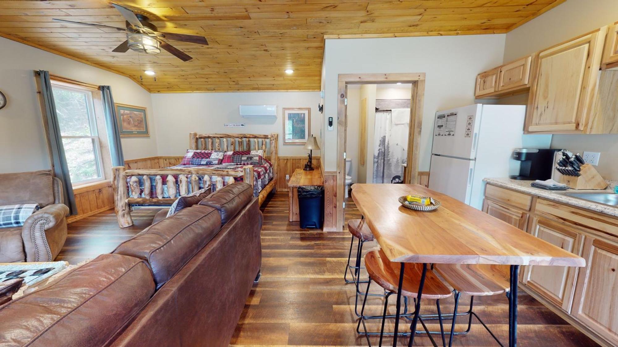 Rough Cut Lodge Gaines Exterior photo