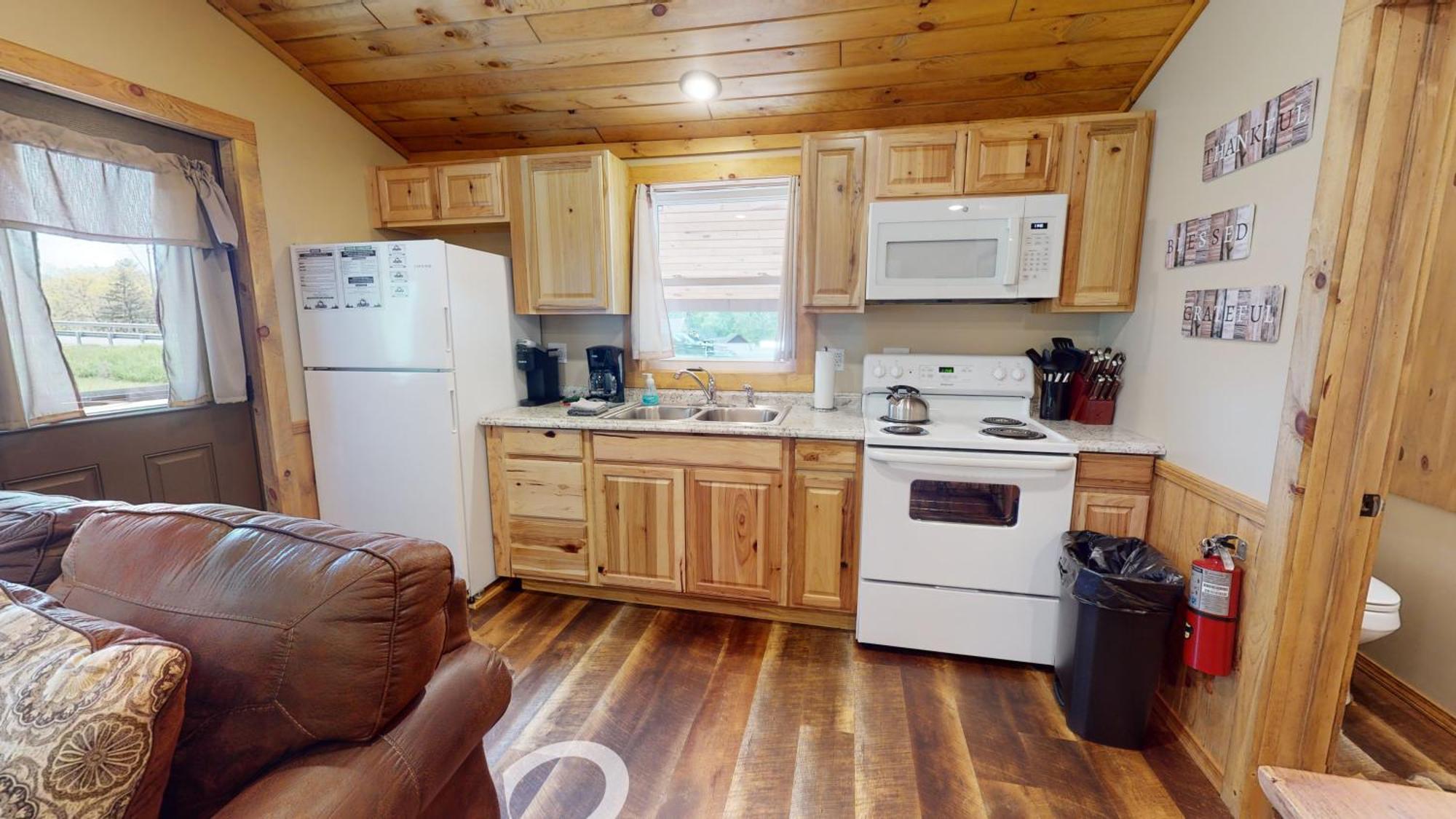 Rough Cut Lodge Gaines Exterior photo