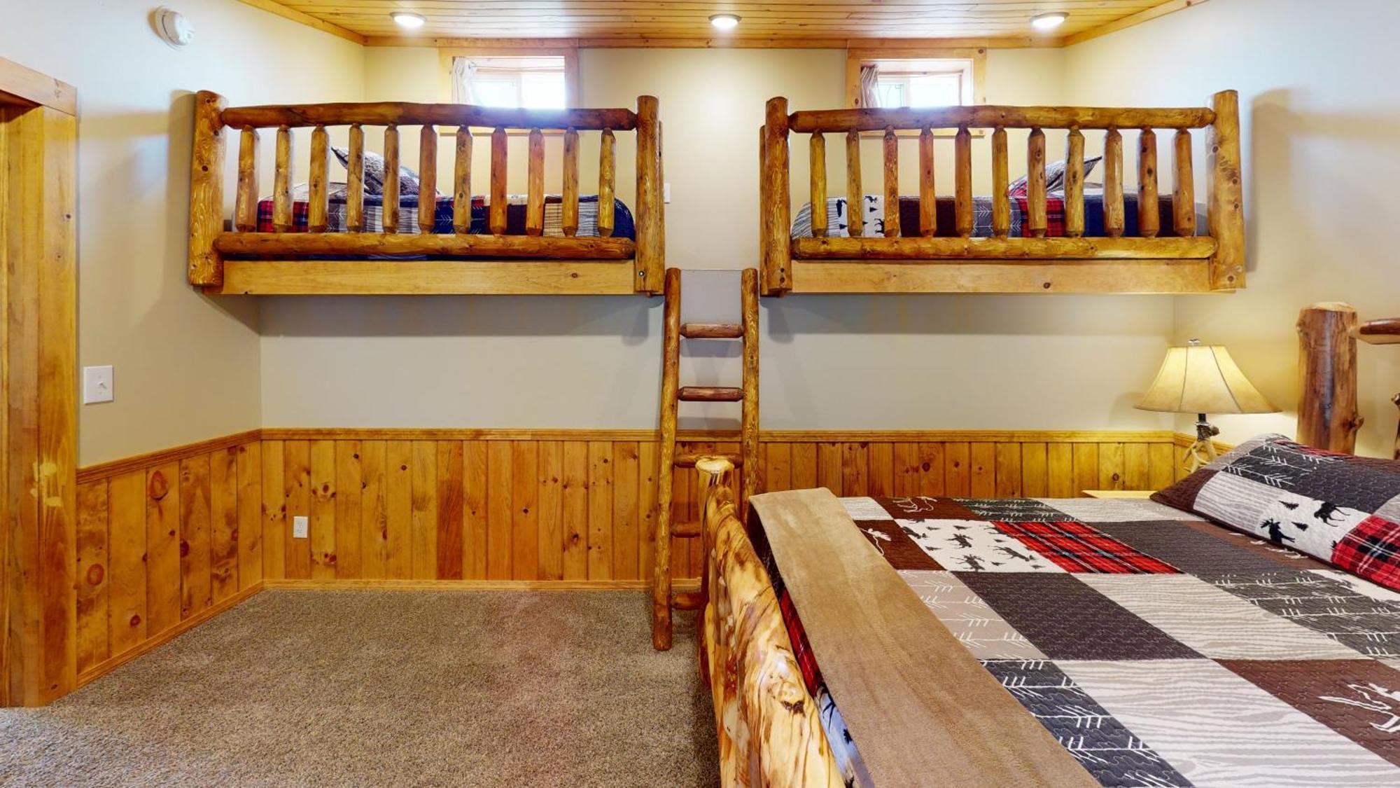 Rough Cut Lodge Gaines Exterior photo