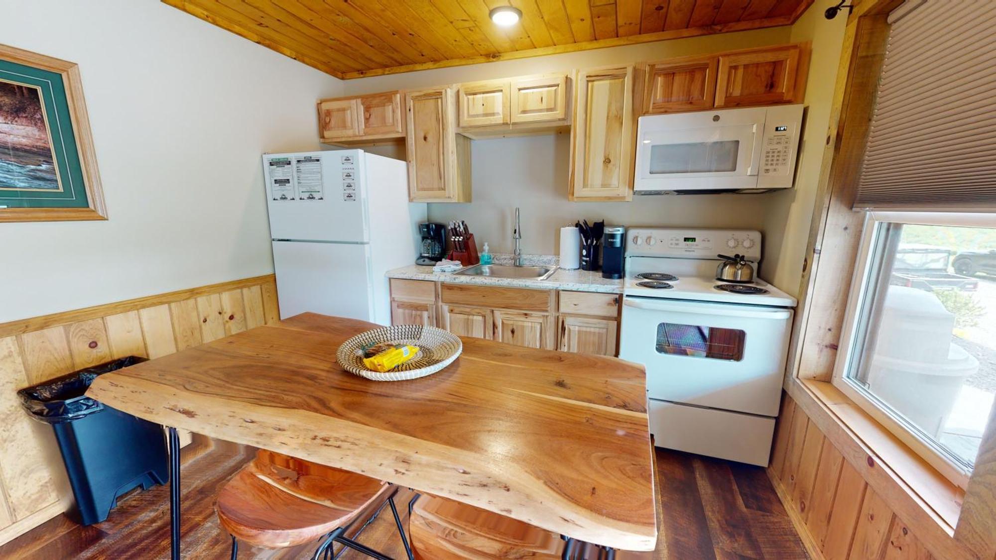 Rough Cut Lodge Gaines Exterior photo